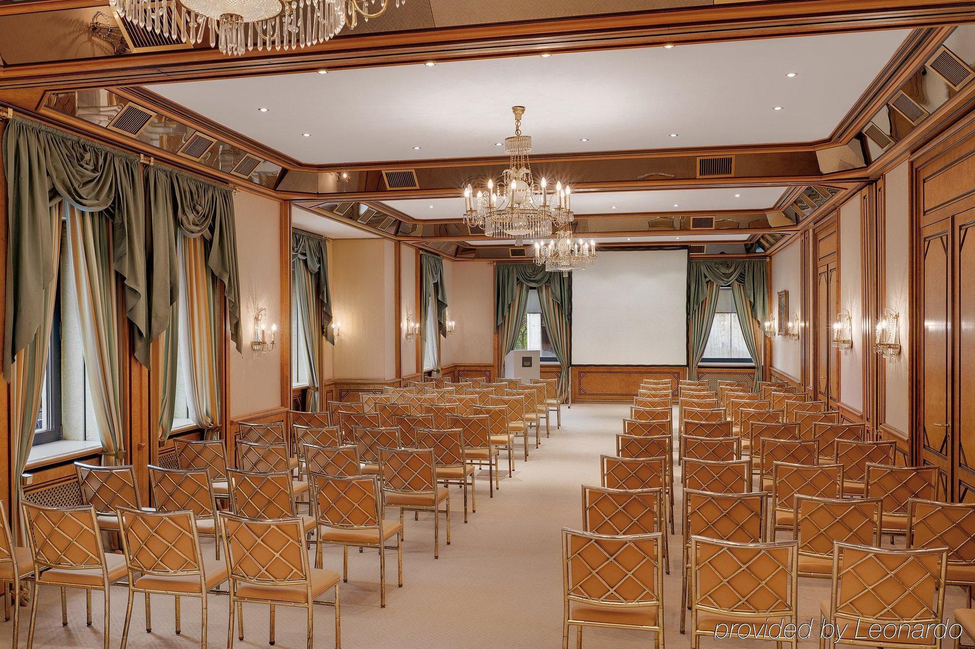 Hotel Koenigshof Münih Dış mekan fotoğraf